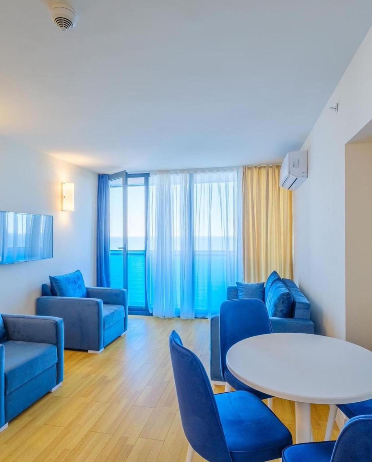 Luxury Panorama Sea View Apartment & Central Batumi Exterior photo