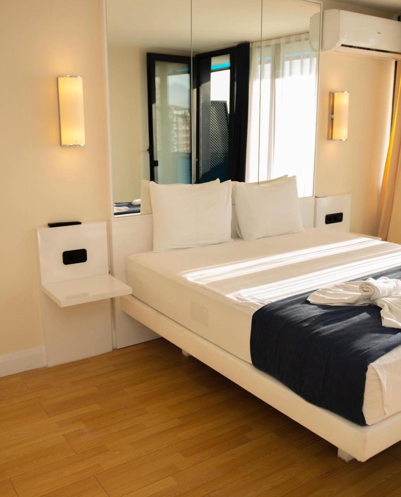 Luxury Panorama Sea View Apartment & Central Batumi Exterior photo