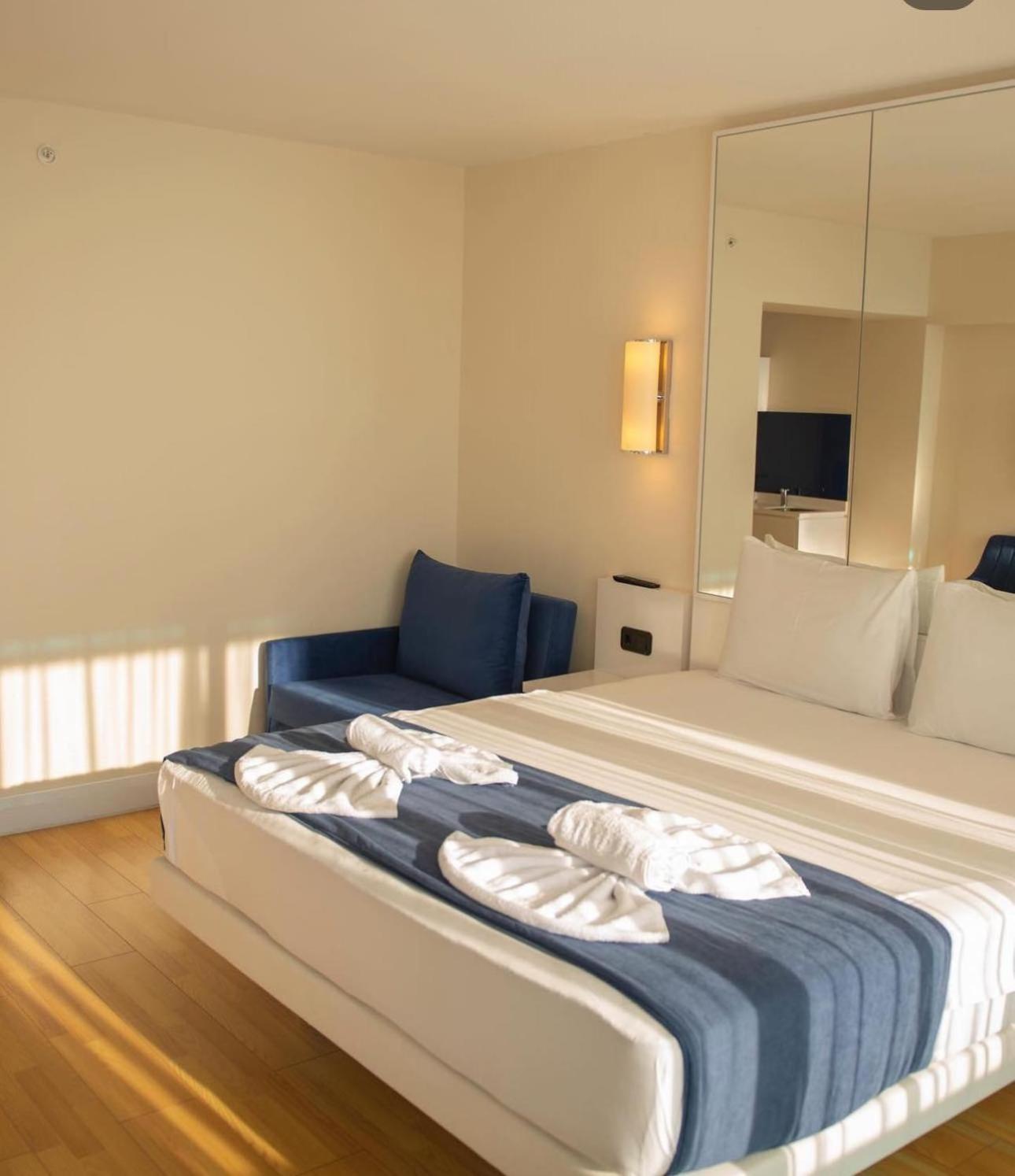 Luxury Panorama Sea View Apartment & Central Batumi Exterior photo