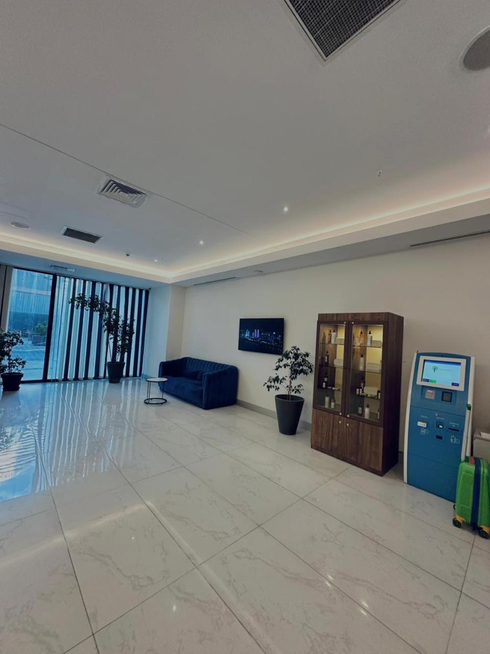 Luxury Panorama Sea View Apartment & Central Batumi Exterior photo