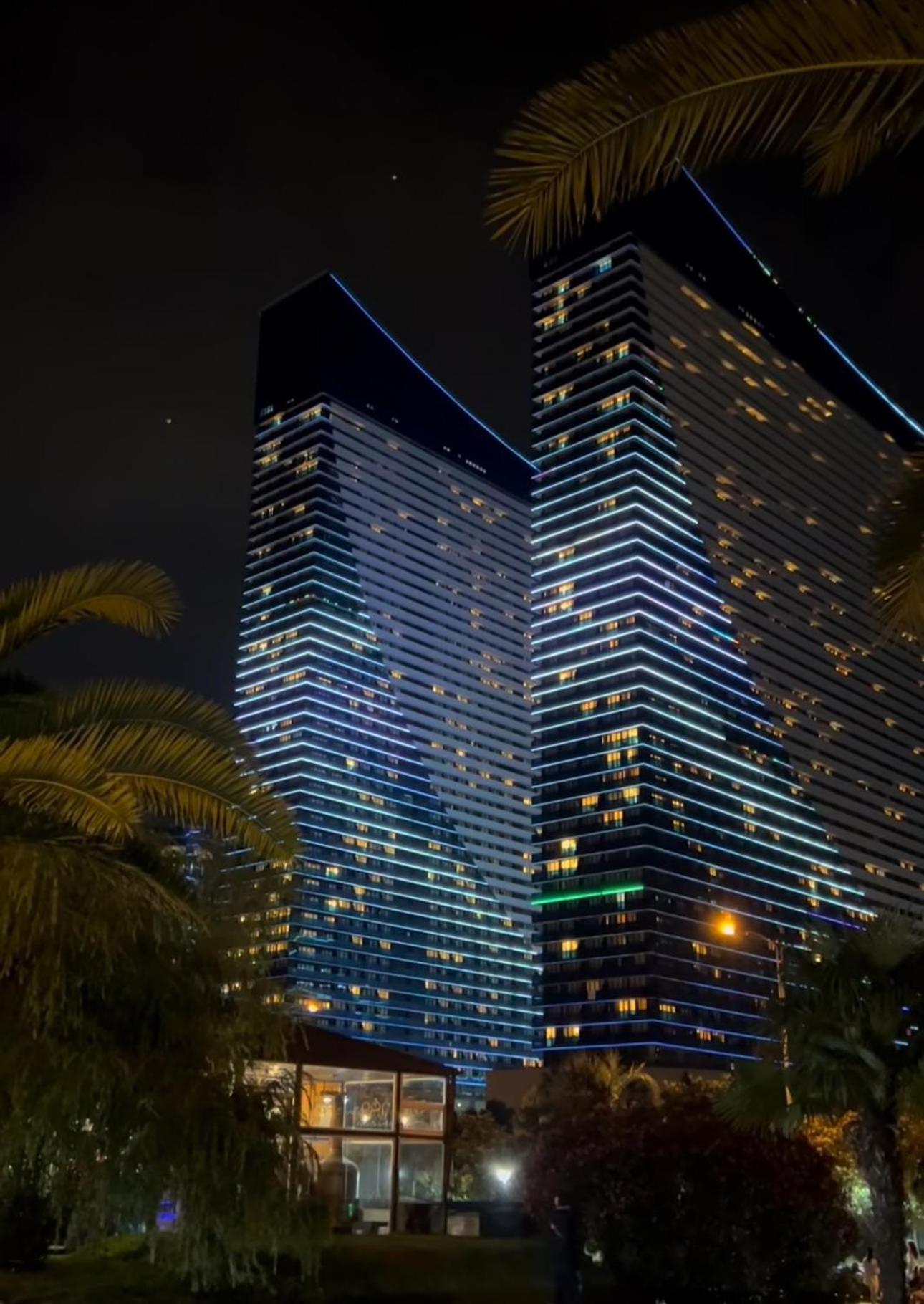 Luxury Panorama Sea View Apartment & Central Batumi Exterior photo